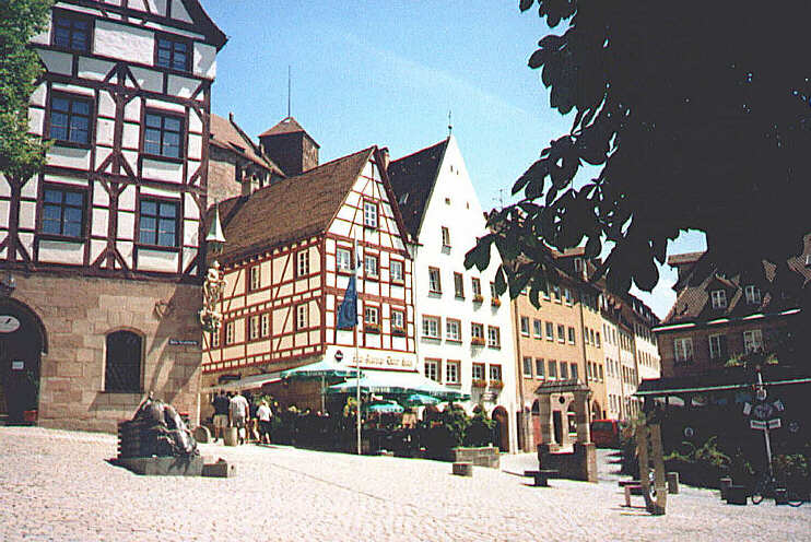 Restaurant mit Biergarten Zum Albrecht-Drer-Haus, Obere Schmiedgasse 58 (August 2002)