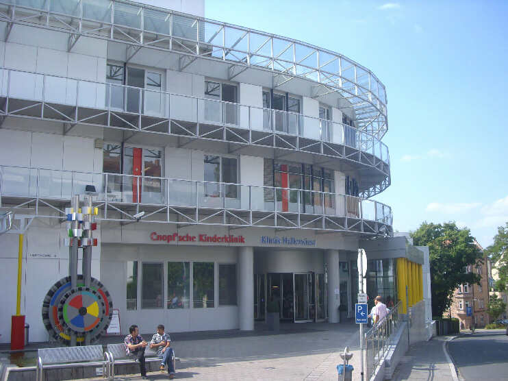 Cnopfsche Kinderklinik, St.-Johannis-Mhlgasse 19 (August 2013)