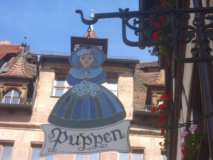 Puppenladen, Untere Krmersgasse 16 (September 2015)