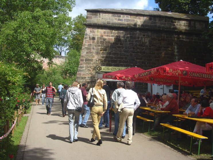 Frnkisches Bierfest im Burggraben 2011