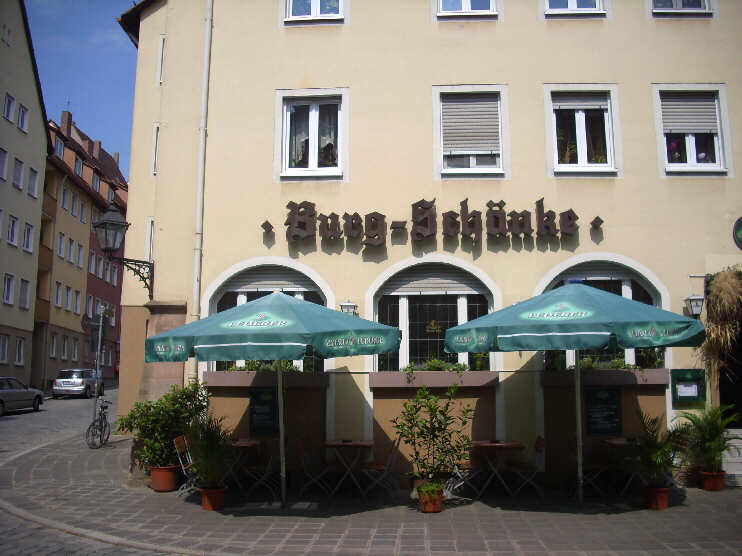Restaurant Burg-Schnke [Eckhaus Albrecht-Drer-Strae / Fll] (Mai 2011)