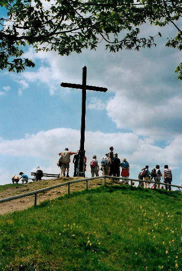 Das alte Gipfelkreuz auf dem Rodenstein (Mai 2008)