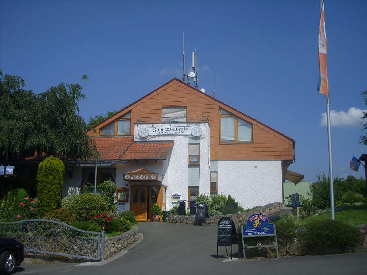 Restaurant Zum Walberla, Strae zur Ehrenbrg 21 (Juni 2015)