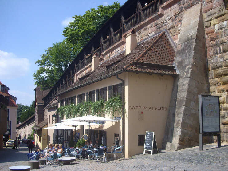 Töpferei am Dürerhaus / Cafe im Atelier, Neutormauer 25 (August 2013)