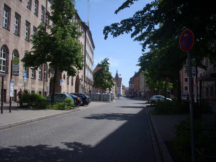Theresienstraße (Mai 2012)