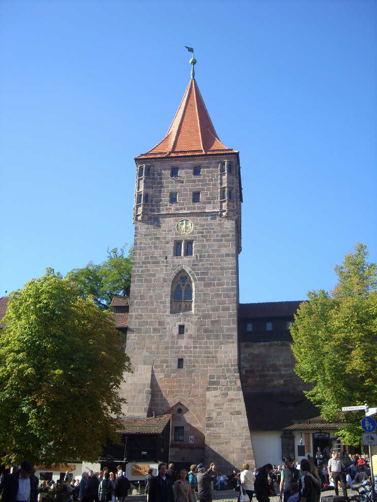 Tiergärtnertorturm [Turm «Grün N»] (September 2012)