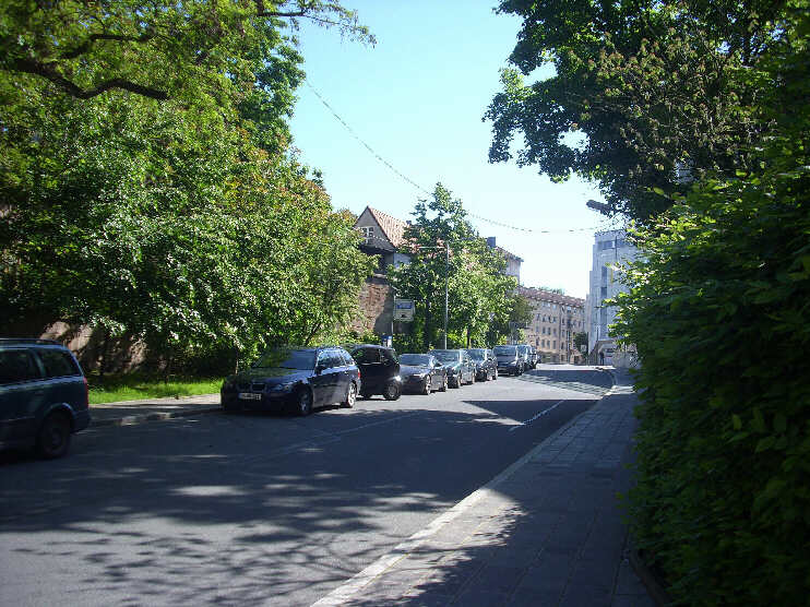 St. Johannis-Mühlgasse, Blickrichtung Burgschmietstraße (Mai 2013)