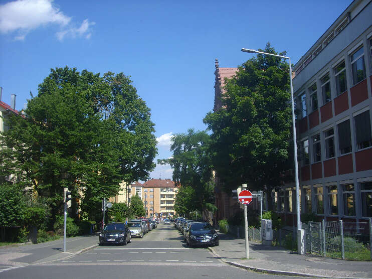 Blick vom Maxtorgraben in die Labenwolfstraße (Juli 2014)