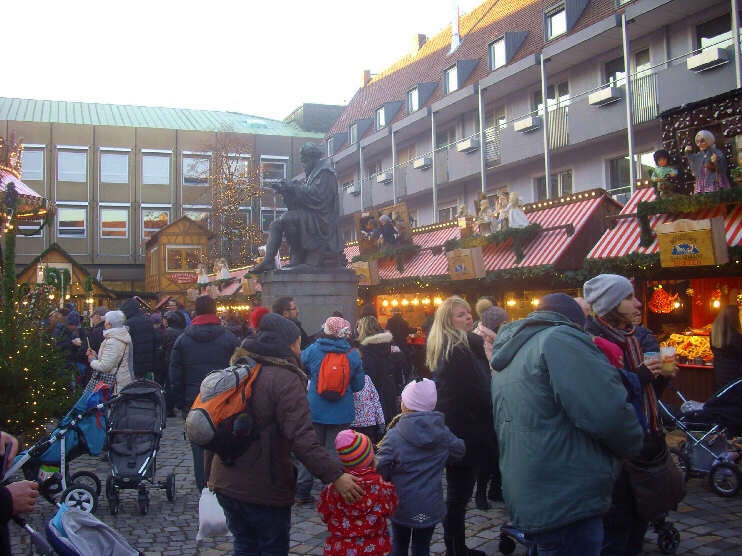 Kinderweihnacht auf dem Hans-Sachs-Platz (Dezember 2017)