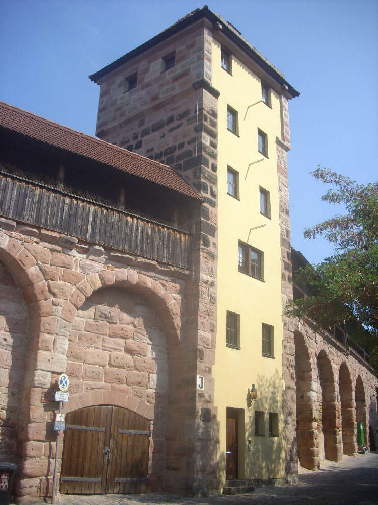 Maxtormauer 17: Turm: «Schwarzes I» (August 2018)