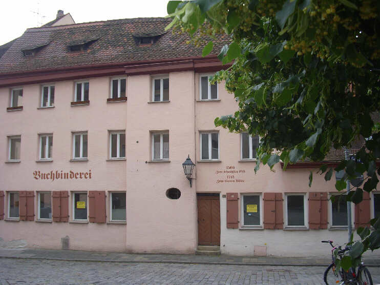 Irrerstraße 13 (Sanierungsobjekt): Hier befanden sich einst die Gasthöfe «Zum Scharpfen Eck» und «Zum blauen Adler» (Juni 2013)