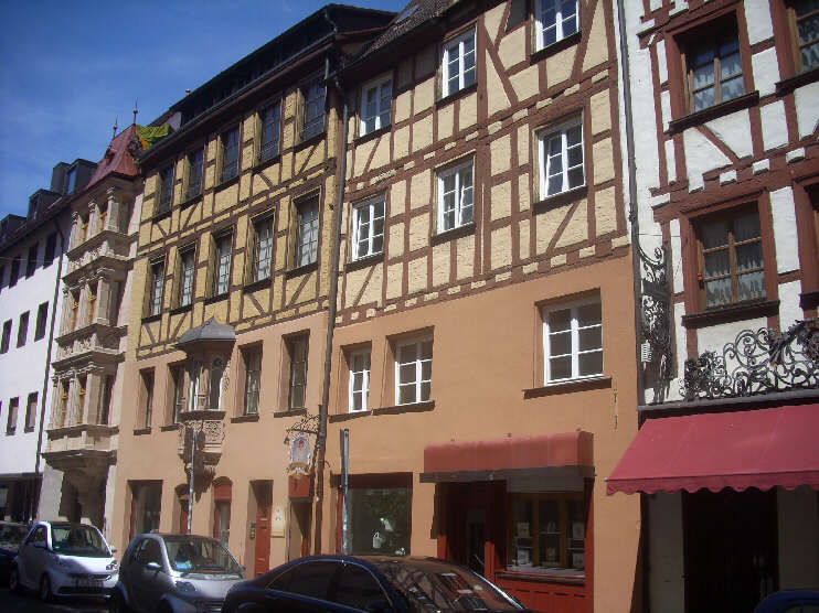 Fachhäuser in der Oberen Wörthstraße (Juli 2016)