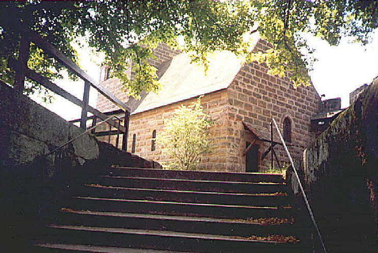 Aufgang zur Walburgiskapelle (Juni 2002)