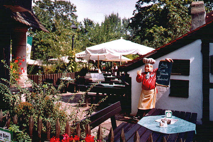 Biergarten »Am Hexenhäusla« (Juni 2002)