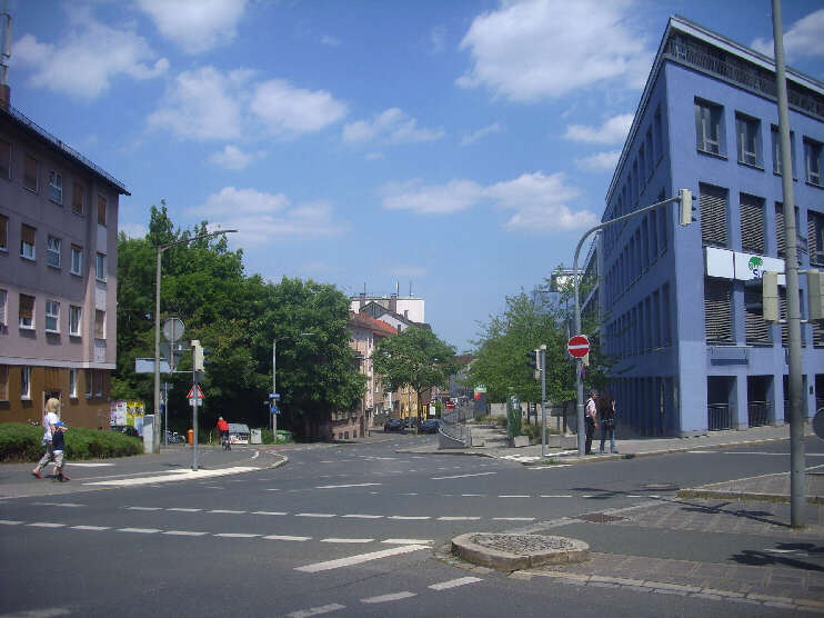 Blick vom Maxtorgraben in die Rollnerstraße (Juni 2017)